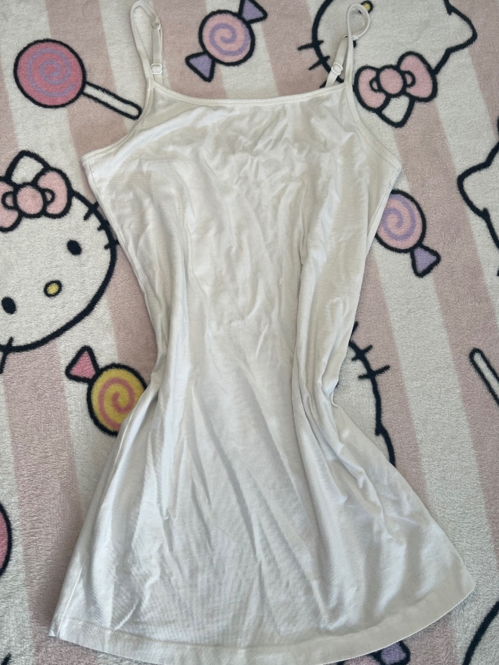 White tank top size small